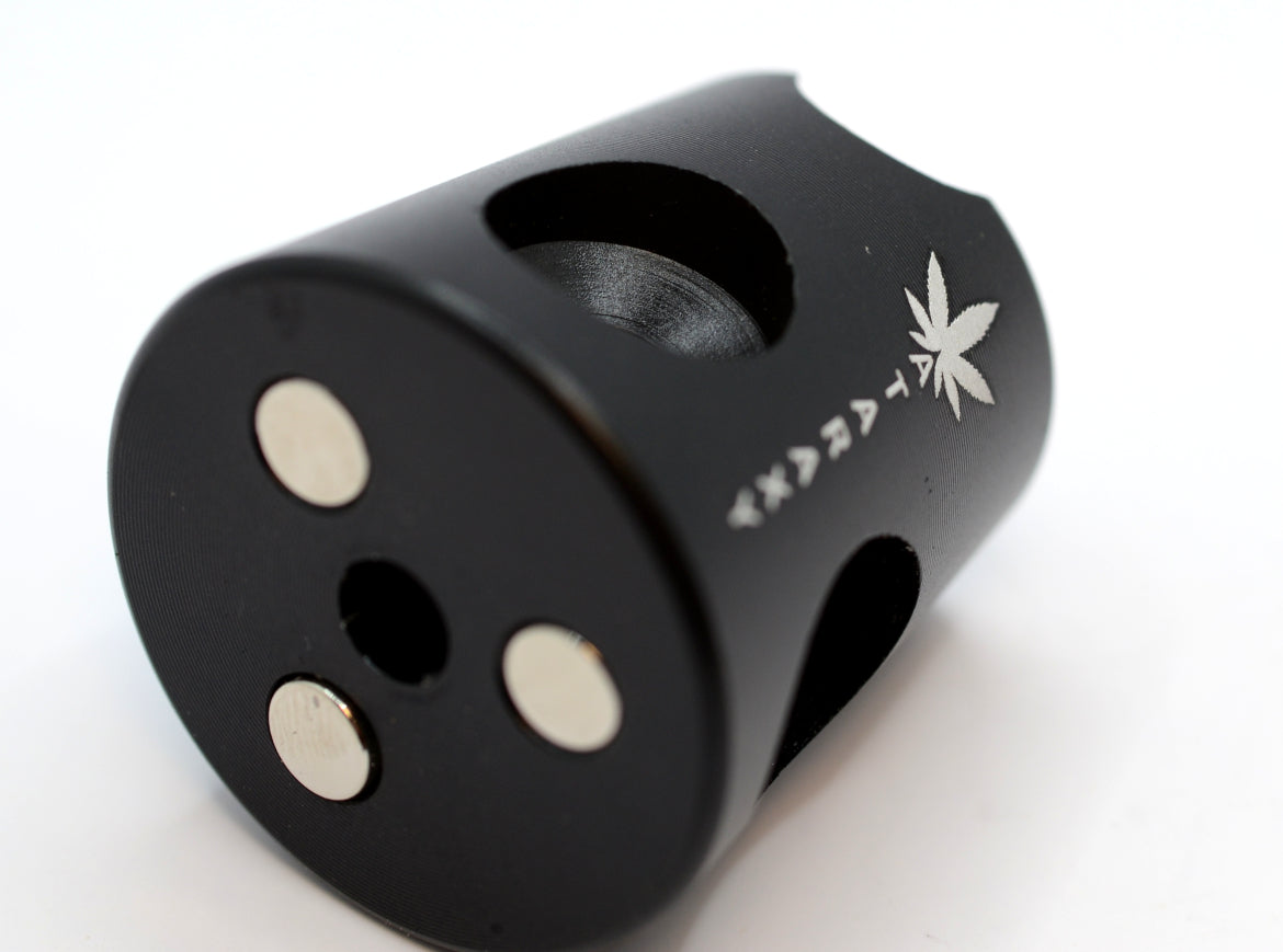 Ataraxy Mini Cone Snuffer